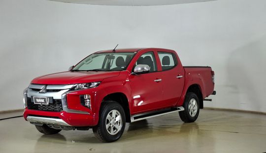 Mitsubishi • L200