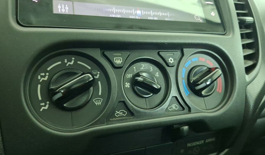 Mitsubishi L200 2.2 T KATANA CR DC Pickup 2024