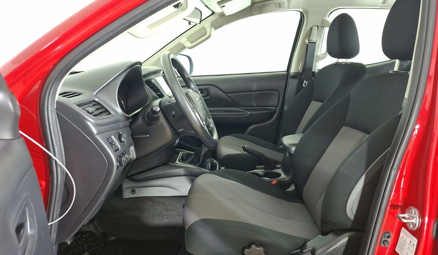 Mitsubishi L200 2.2 T KATANA CR DC Pickup 2024