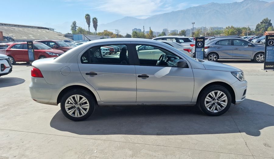 Volkswagen Voyage 1.6 COMFORTLINE Sedan 2022