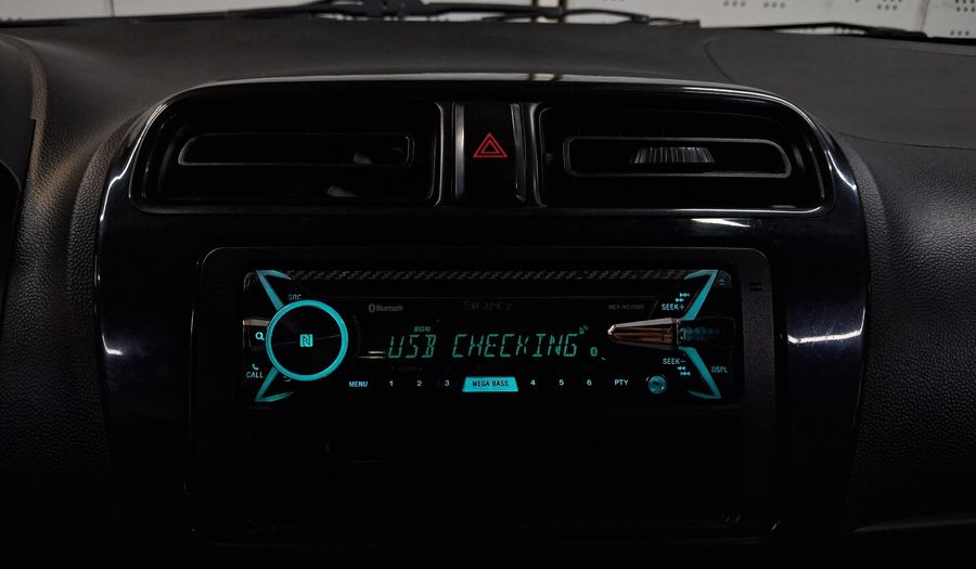 Mitsubishi Mirage 1.2 GLX MT Hatchback 2017