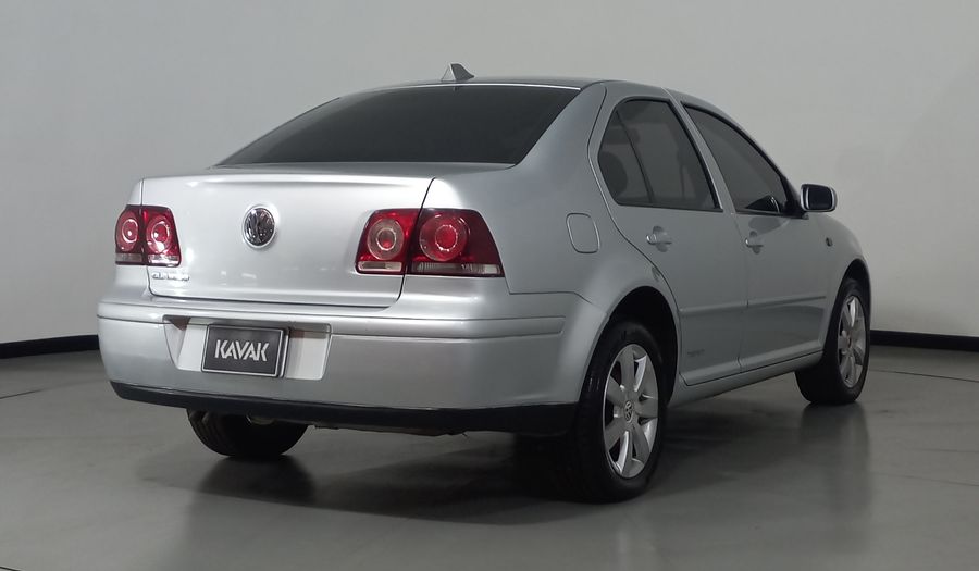 Volkswagen Jetta Clasico 2.0 CL TEAM TIPTRONIC Sedan 2013