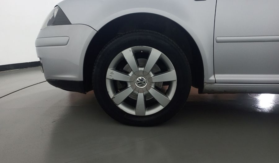 Volkswagen Jetta Clasico 2.0 CL TEAM TIPTRONIC Sedan 2013