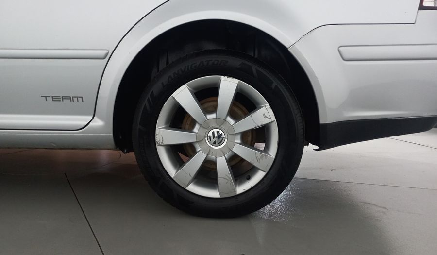 Volkswagen Jetta Clasico 2.0 CL TEAM TIPTRONIC Sedan 2013