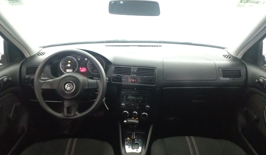 Volkswagen Jetta Clasico 2.0 CL TEAM TIPTRONIC Sedan 2013