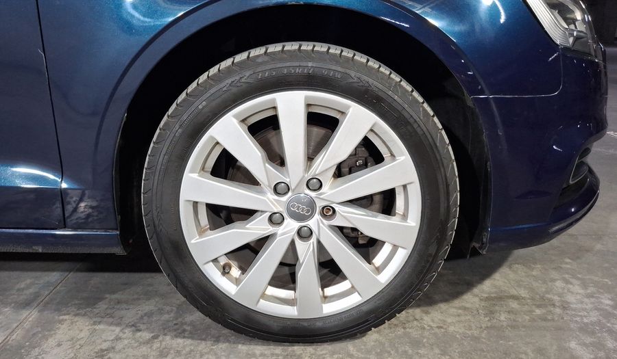 Audi A3 2.0 SELECT DCT Sedan 2018