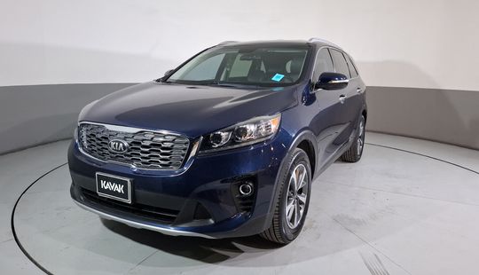 Kia • Sorento
