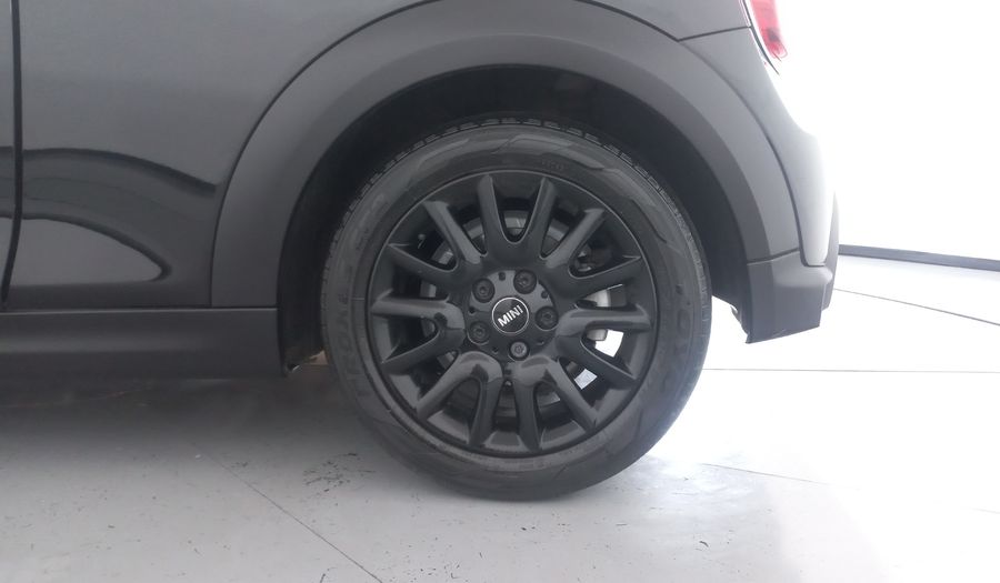 Mini Cooper 1.5 COOPER ESSENTIAL DCT Hatchback 2022
