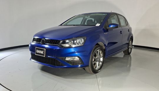 Volkswagen • Polo