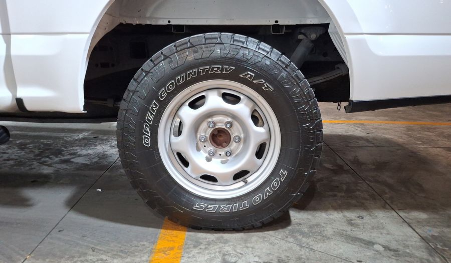 Ford F-150 5.0 V8 XL CREW CAB AUTO 4WD Pickup 2019