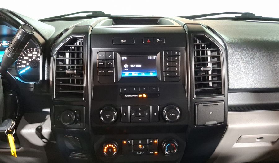 Ford F-150 5.0 V8 XL CREW CAB AUTO 4WD Pickup 2019