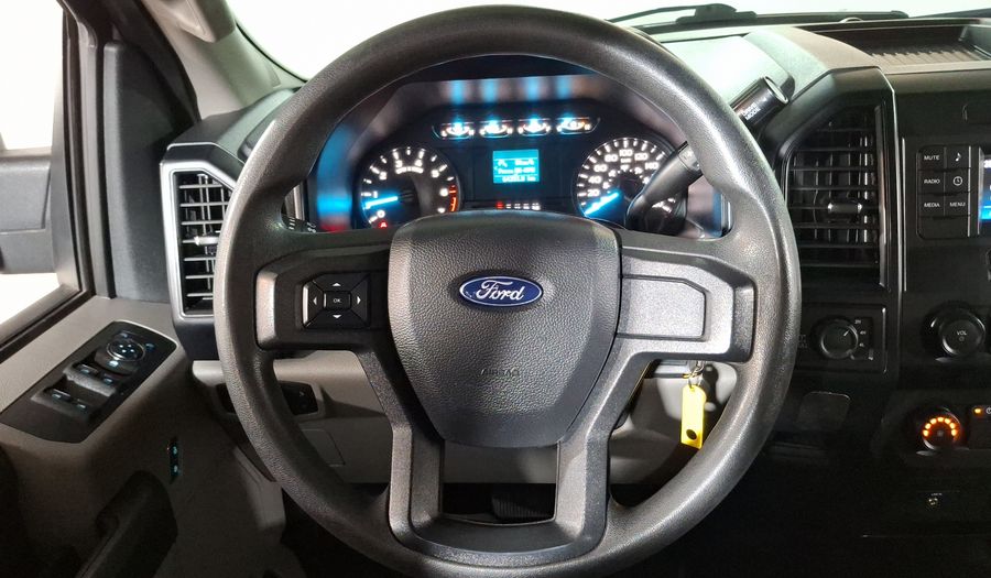 Ford F-150 5.0 V8 XL CREW CAB AUTO 4WD Pickup 2019