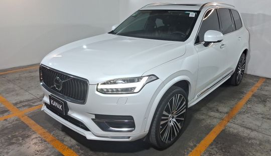Volvo • XC90