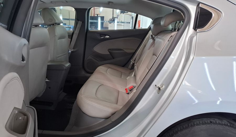 Chevrolet Cruze Ii 1.4 LTZ AT Hatchback 2018