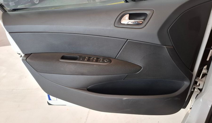Peugeot 408 2.0 16V ALLURE Sedan 2013