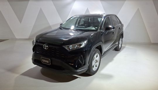 Toyota • RAV4