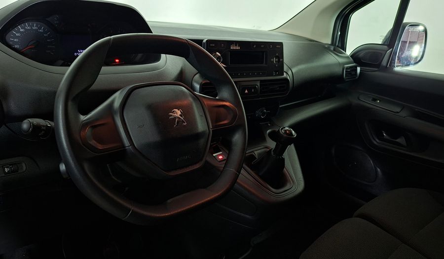 Peugeot Partner 1.6 HDI 90HP L2 Van 2022