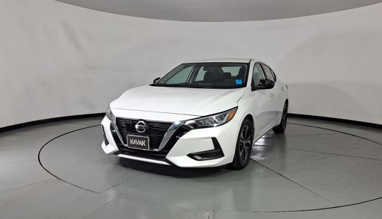 Nissan • Sentra