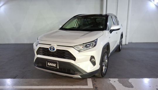 Toyota • RAV4
