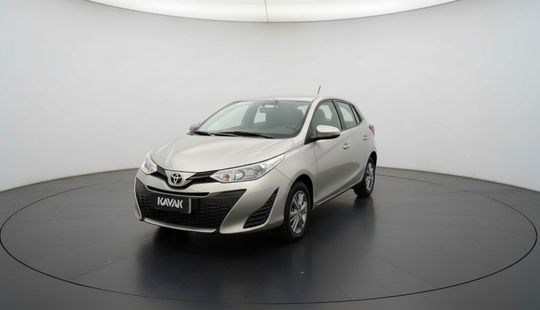 Toyota • Yaris