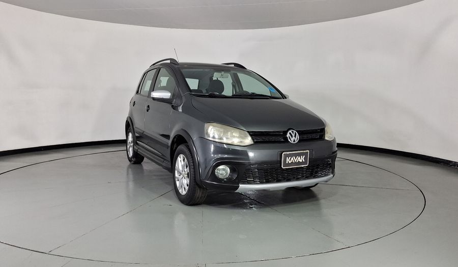 Volkswagen Crossfox 1.6 CROSSFOX BASE MT Hatchback 2014
