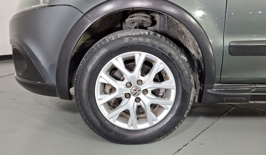 Volkswagen Crossfox 1.6 CROSSFOX BASE MT Hatchback 2014