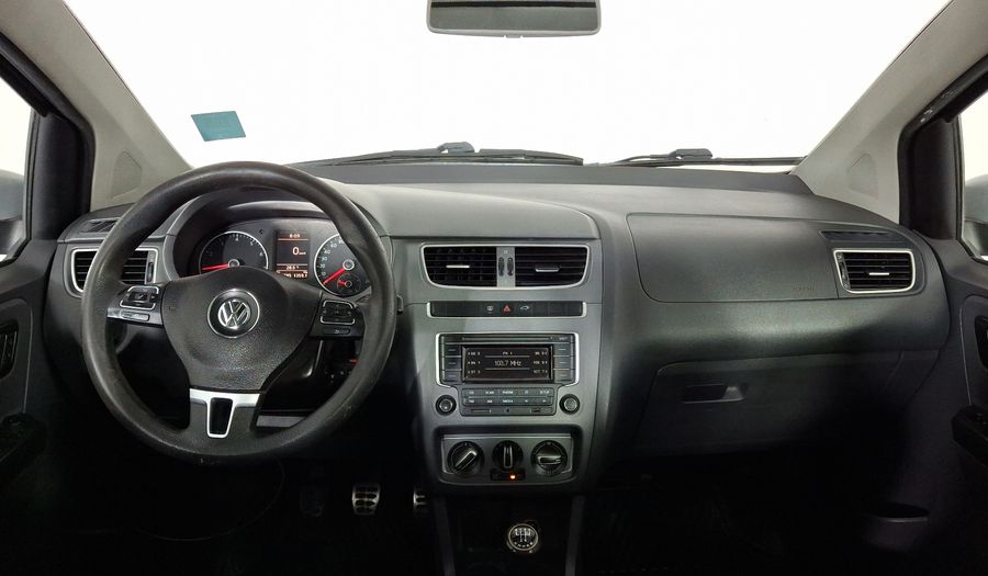 Volkswagen Crossfox 1.6 CROSSFOX BASE MT Hatchback 2014