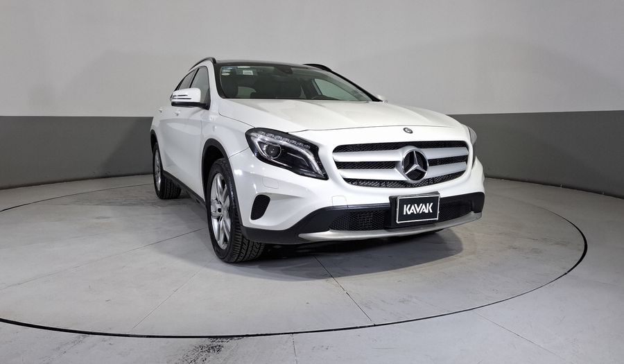 Mercedes Benz Clase Gla 1.6 GLA 180 CGI Suv 2017