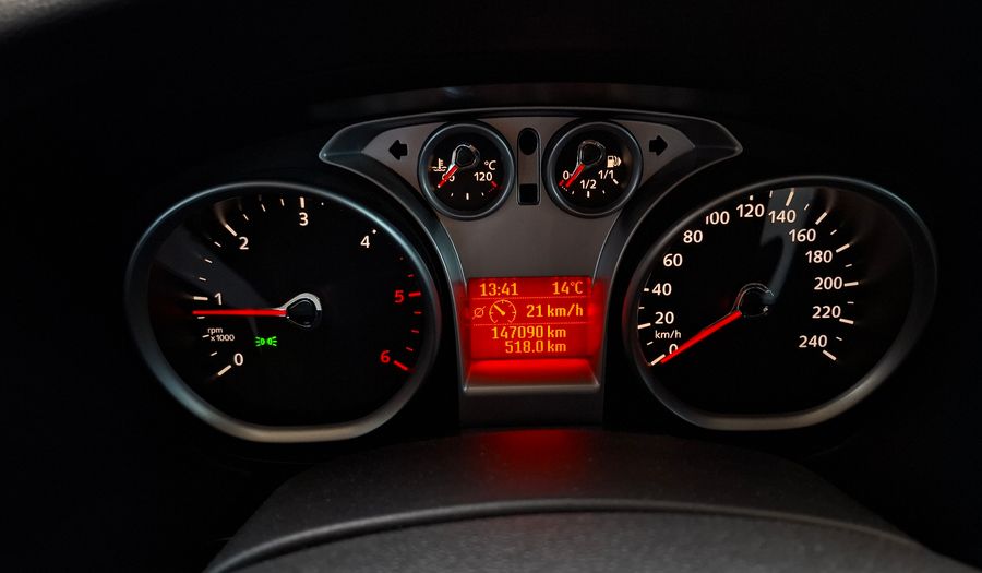 Ford Focus Ii 1.8TDCI TREND PLUS Hatchback 2011