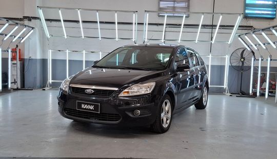 Ford • Focus II