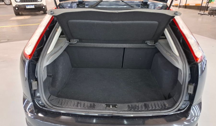 Ford Focus Ii 1.8TDCI TREND PLUS Hatchback 2011