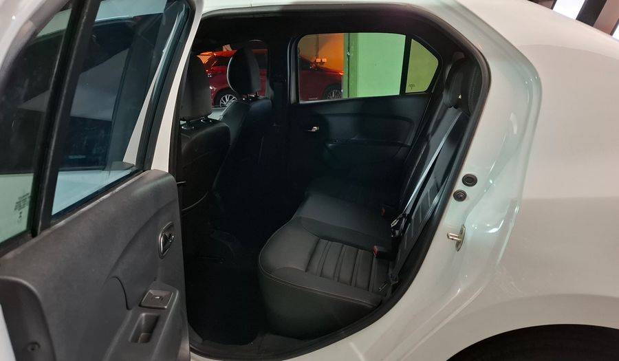 Renault Logan 1.6 INTENS Sedan 2024