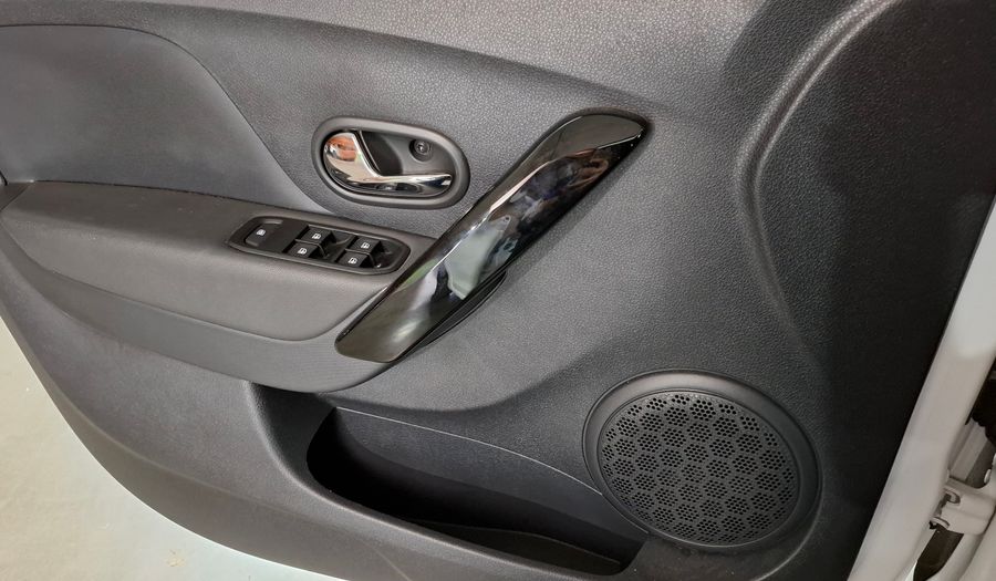 Renault Logan 1.6 INTENS Sedan 2024