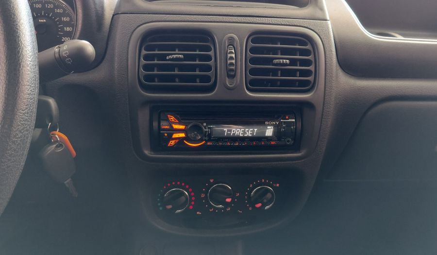 Renault Clio 1.1 EXPRESSION Hatchback 2014