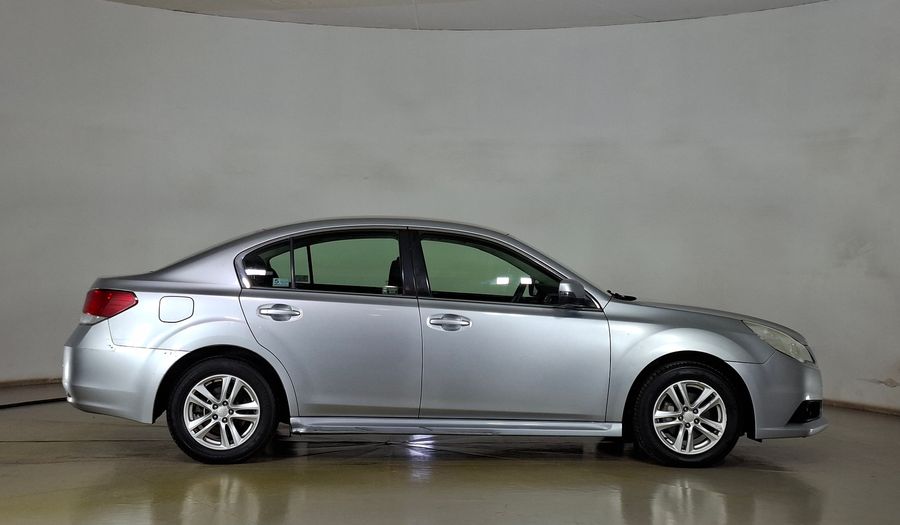 Subaru Legacy 2.0I XS CVT 4D 4WD Sedan 2013