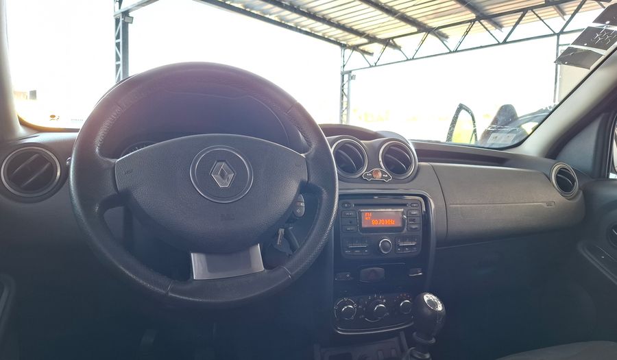 Renault Duster 2.0 PRIVILEGE MT 4X2 Suv 2012