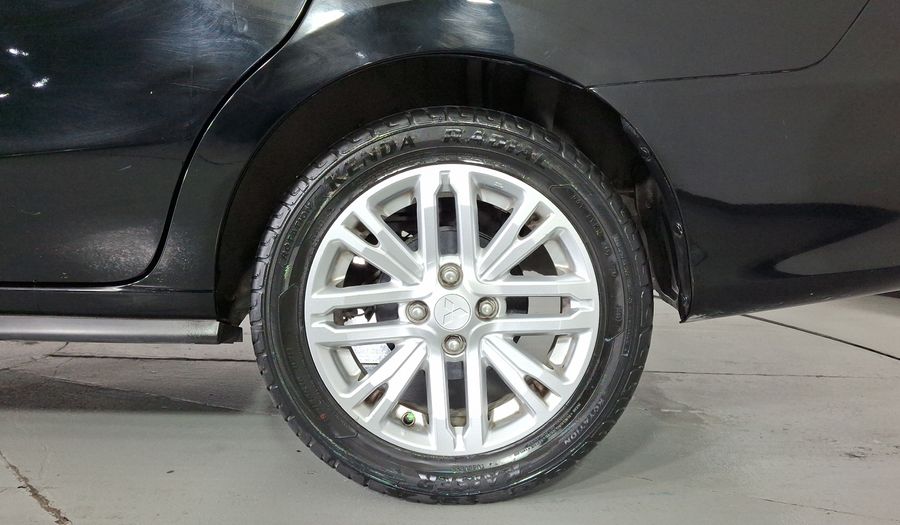 Mitsubishi Mirage 1.2 GLS Sedan 2022
