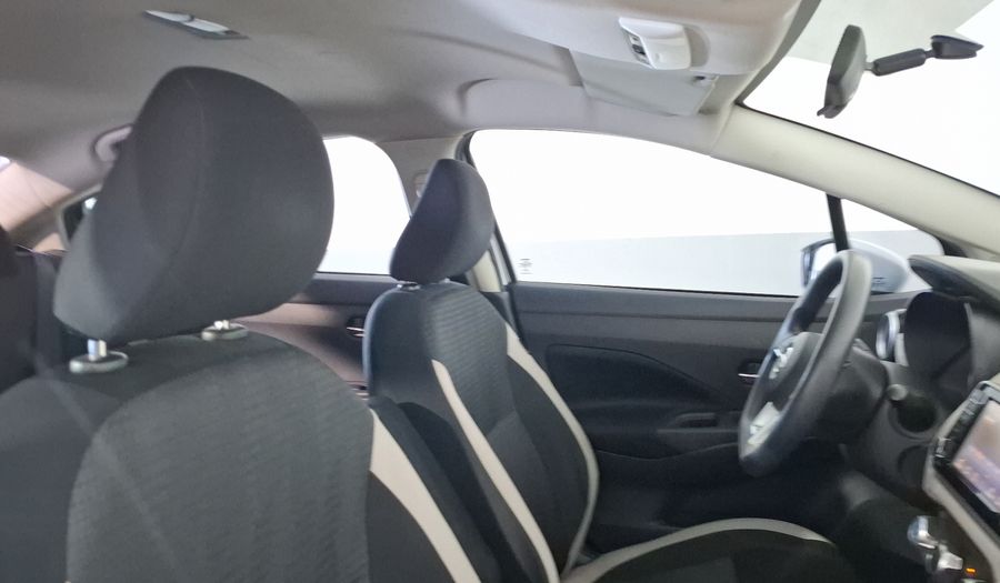 Nissan Versa 1.6 ADVANCE CVT Sedan 2022