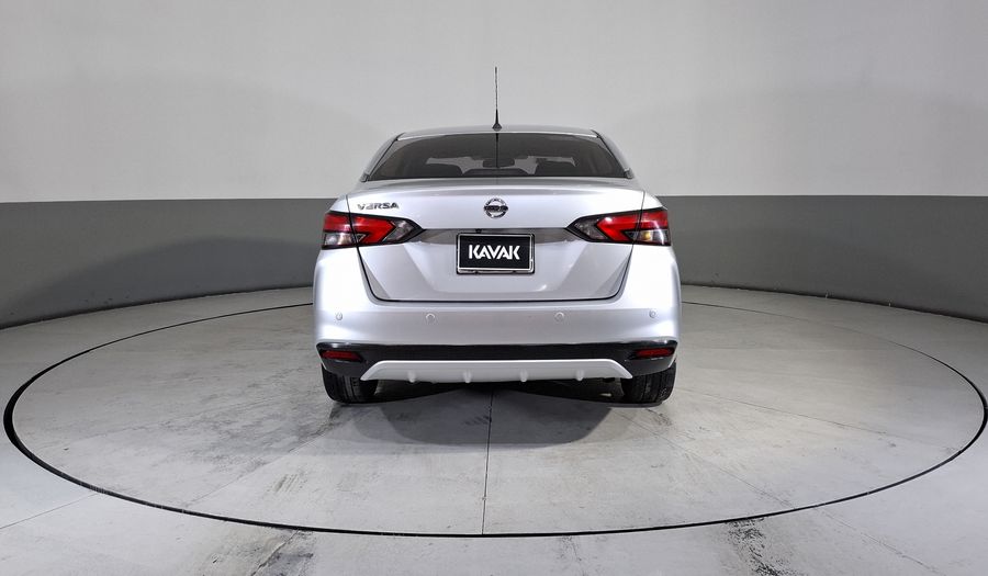 Nissan Versa 1.6 ADVANCE CVT Sedan 2022