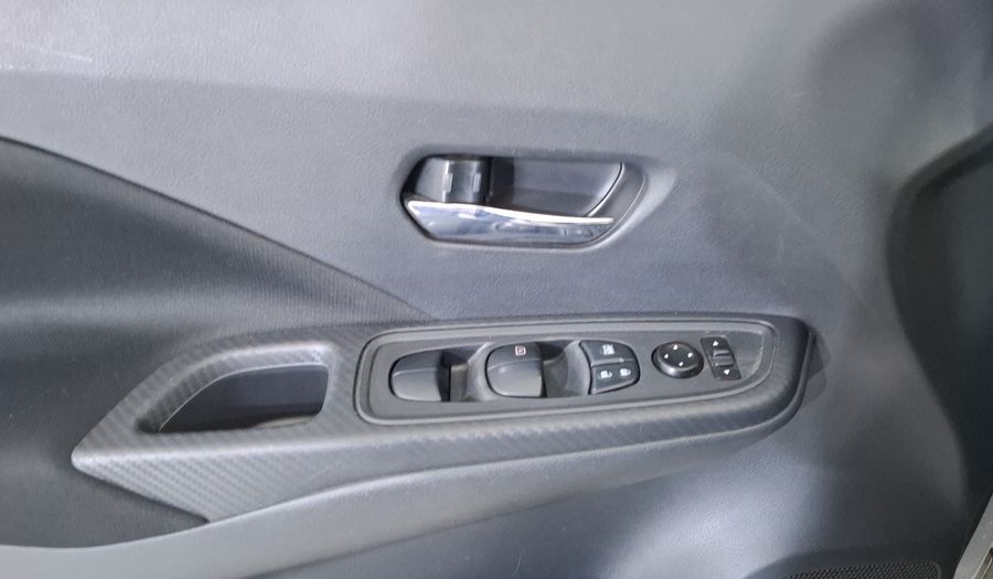 Nissan Versa 1.6 ADVANCE CVT Sedan 2022