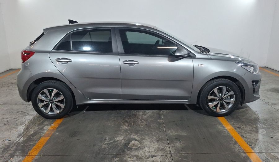 Kia Rio 1.6 LX AUTO Hatchback 2022