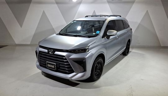 Toyota • Avanza