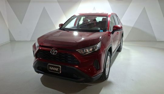 Toyota • RAV4