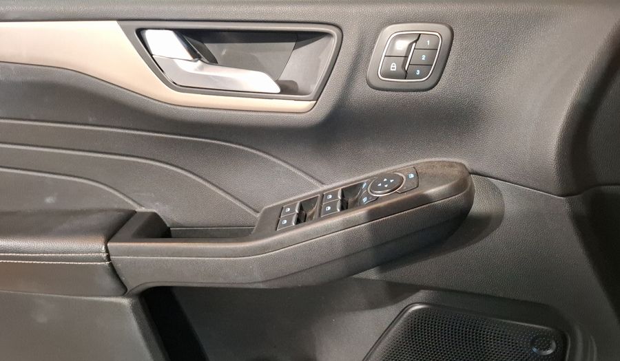 Ford Escape 2.5 HEV SEL LIMITED CVT Suv 2022