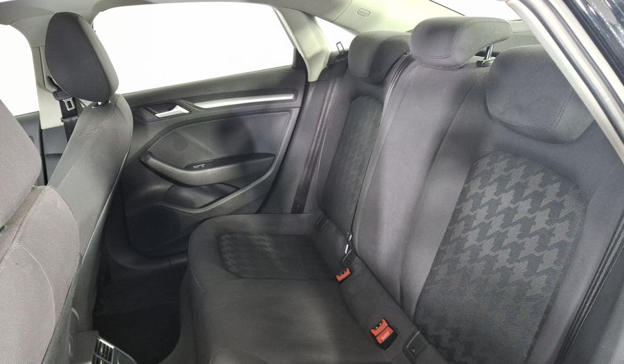 Audi A3 1.4 TFSI AMBIENTE S TRONIC Sedan 2016