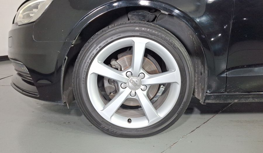 Audi A3 1.4 TFSI AMBIENTE S TRONIC Sedan 2016