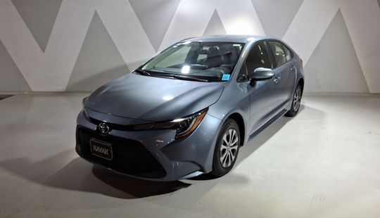 Toyota • Corolla