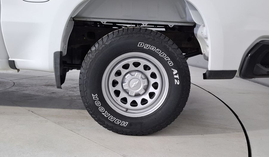 Chevrolet Silverado 1500 4.3 SILVERADO CREW CAB WT E AUTO Pickup 2019