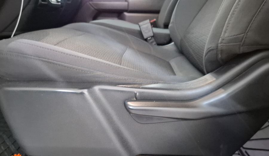 Chevrolet Silverado 1500 4.3 SILVERADO CREW CAB WT E AUTO Pickup 2019
