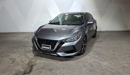 Nissan • Sentra